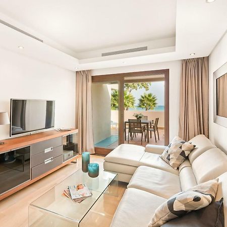 Bahia De La Plata Luxury Apartments Estepona Luaran gambar