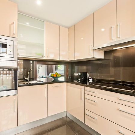 Bahia De La Plata Luxury Apartments Estepona Luaran gambar